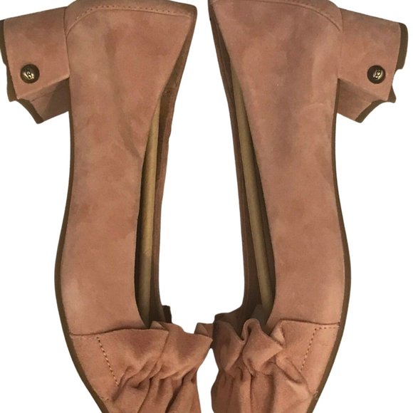 NIB UGG BLOCK HEEL FIFI Ruffle SUEDE Flats SUNTAN Light PINK Women's Size 5 - Picture 3 of 6